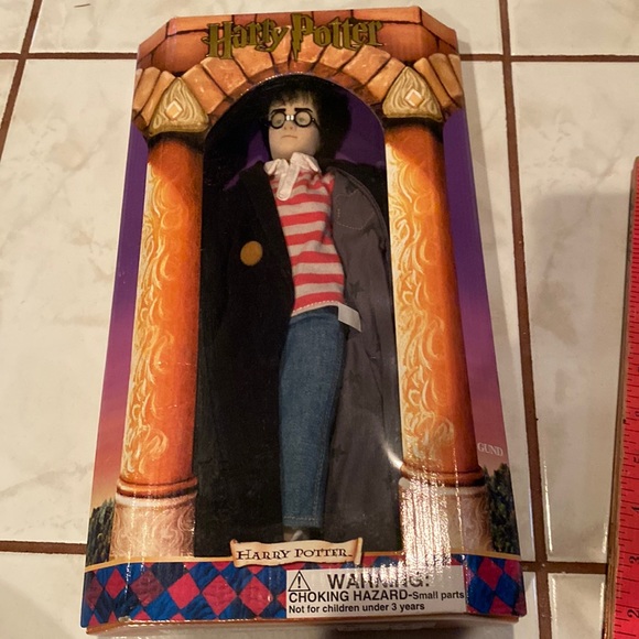 NWT & Vintage 2000 Harry Potter Doll